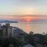 Mare Unul Apartamento Cavala