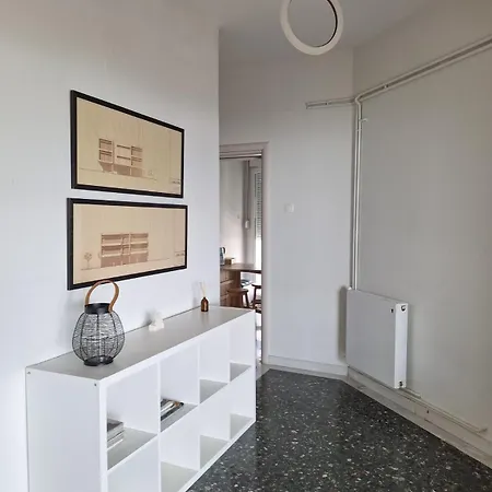 Mare Unul Apartment *