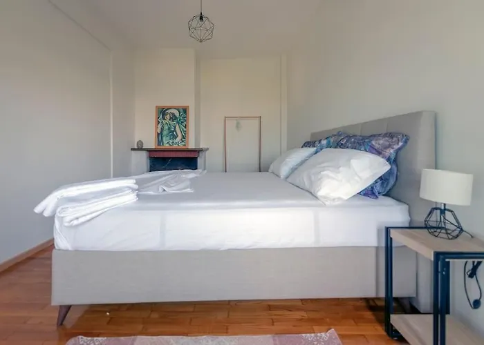 Mare Unul דירה *