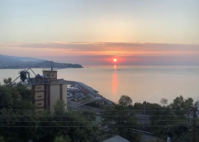 Mare Unul דירה קאבאלה