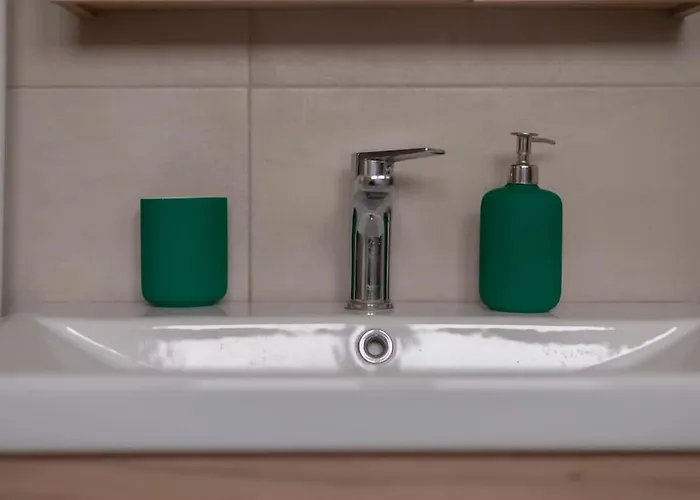 Mare Unul קאבאלה